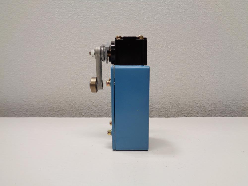 Honeywell Micro Motion Precision Limit Switch 51ML1 9951